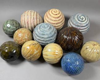 DECORATIVE CERAMIC & POTTERY ORBS
