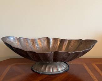 VINTAGE HAMMERED BRASS BOAT PLANTER