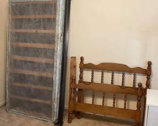 Twin size headboard, footboard and boxspring 