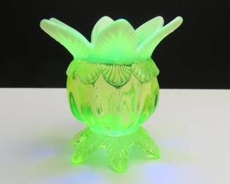 Stunning Antique Uranium Glass Davidson Primrose Pearline "Lady Caroline" Spill Vase (1890-1900)