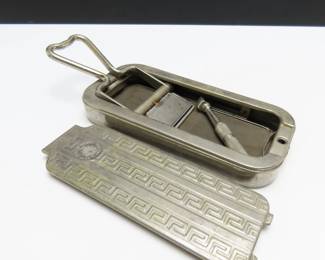 Vintage Rolls Razor "The Whetter" Razor in Case - Made in England