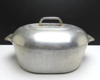 Vintage Wagner Ware Magnalite Lidded Roasting Pot #4265-M