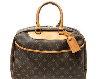 191 Louis Vuitton Deauville Monogram Handbag