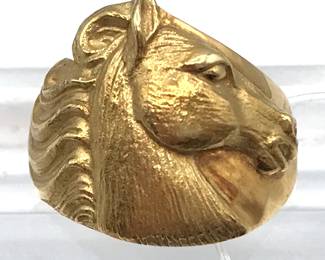 043 Carrera y Carrera 18K Yellow Gold Sculptural Horse Head Ring