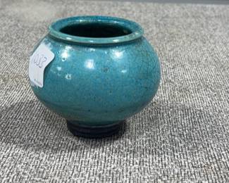 Small Andre Yerger Pottery Vase, Abbeville MS artist