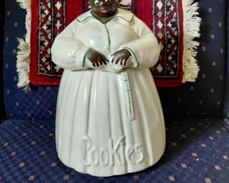 Vintage McCoy Aunt Jemima cookie jar