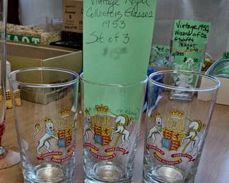 Vintage Royal collector's glasses
