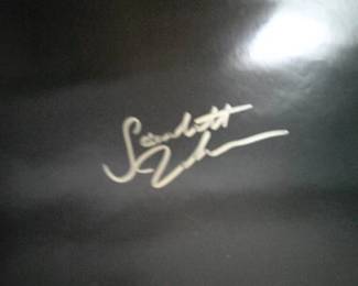 DSCF0058 Closeup of Scarlett's signature.Poster has certificate of authenticity.