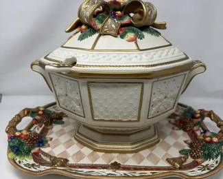 Fitz Floyd Snowy Woods Christmas Tureen Large Serving Tray