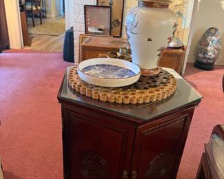 tables and art