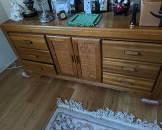 oak dresser