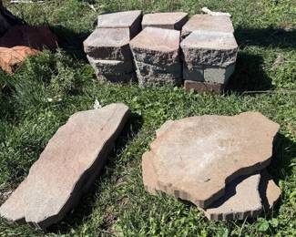 Lot #30 - Landscape Retaining-Wall Blocks & Irregular Stone Slabs