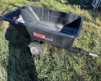 Lot #25 - Ohio Steel Swivel+ 180° Poly Dump Cart