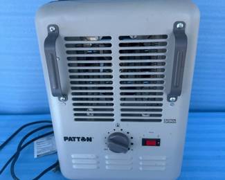 Lot #54 - Patton PUH680-N 1500-Watt Portable Utility Heater