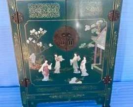 Lot #48 - Jinlong Green Lacquer-Style Cabinet with Figural Inlay