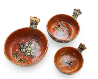 Vintage Mexican Folk Art Nesting Cazuela Bowls - Set of 3 Hand-Painted Clay