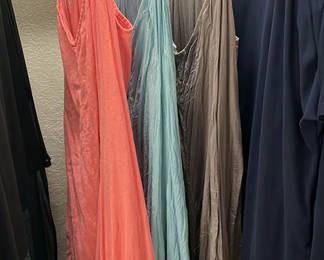 Lot 57: Garnet Hill Sleeveless Dresses in Assorted Colors