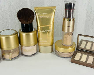 Lot 23: Jane Iredale Makeup and Cosmetic Products Set
