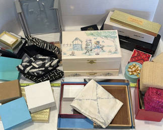 Lot 340: Assorted Jewelry and Gift Boxes with Display Case