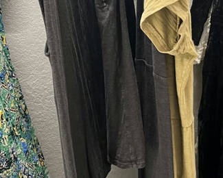 Lot 55: Eileen Fisher Women's Gray Top, Tank Top, and Pants
