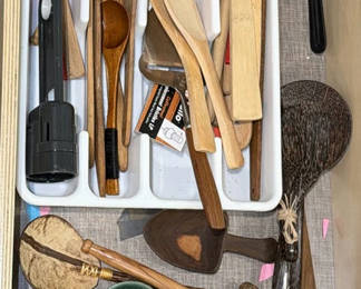 Lot 289: Assorted Wooden Kitchen Utensils and Serving Ladles