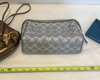 Lot 342: Handbags and Clutch Wallet