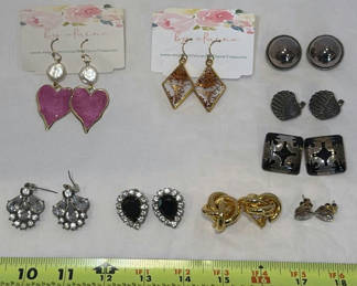 Lot 313: Assorted Earrings Collection