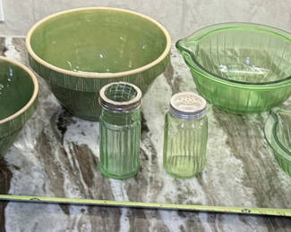 Lot 253: Vintage Green Mixing Bowls, Glass Bowls, and Shakers
