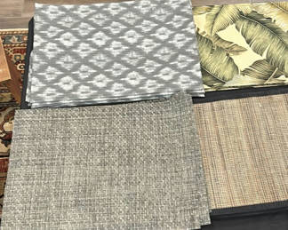 Lot 137: Assorted Placemats and Hexagonal Decorative Trays