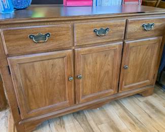 Sideboard