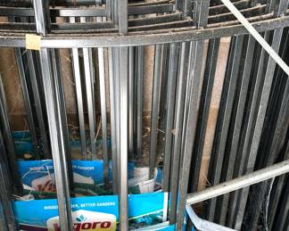 Fencing panels