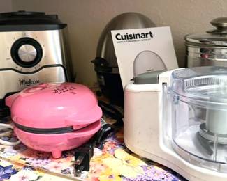 Cuisinart egg cooker, mini food processor