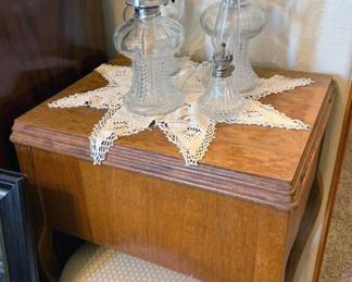 Side table, vintage oil lamps