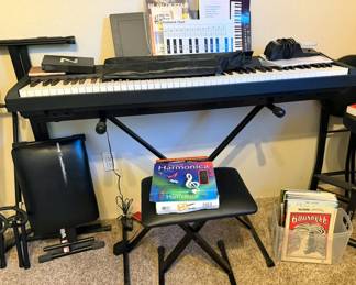 Yamaha keyboard with stand