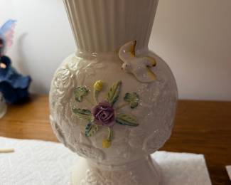 Beellek vase