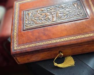 cigar box