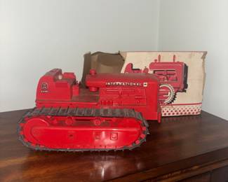 VINTAGE TOY WITH BOX