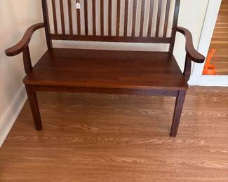 GREAT BENCH