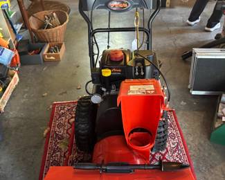 ARIENS 24INCH SNOW BLOWER