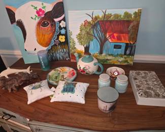 Farmhouse decor. Everybody needs a cow pic