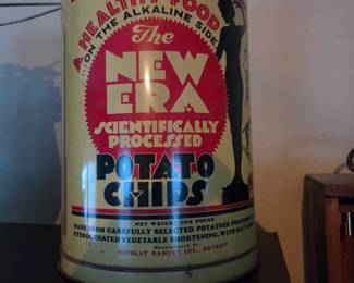 1940s-1950s potato  chip canister 