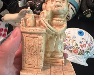 Paula Sillisculpt Figurine  Hang in there, Mom
