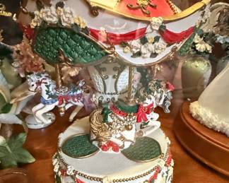 Vintage Decorative Carousel Music Box