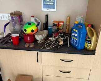 Miscellaneous Household Garage and Utility Items