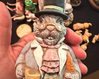 The Victorian Collection Easter Rabbit Figurines