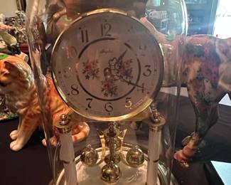Angelus Anniversary Clock with Wedding Inscription third image