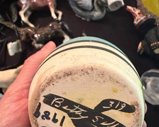 Vintage Betty Selby Signed Southwestern Pottery Vase second image