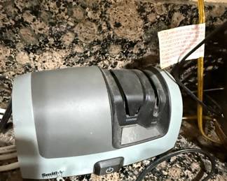 Smiths Electric Knife Sharpener