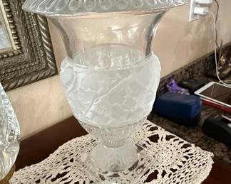 Lalique Versailles Vase