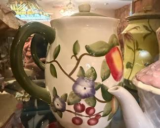 Princess House Orchard Medley Fruit Pattern Teapot